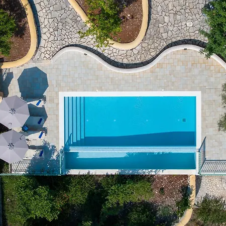 Architect’s * Fiskardo
